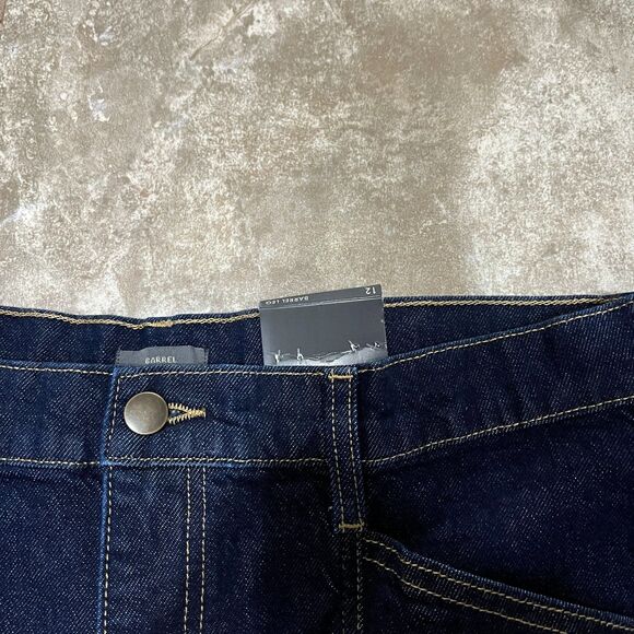 Blue Cropped Ankle Jeans with Relaxed Fit - Picture 10 of 13